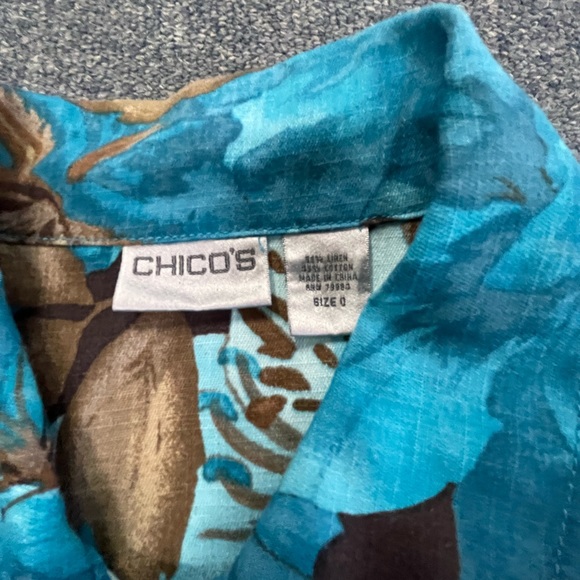 Chicos Jacket. Size 0.    CL/GR10 - Picture 2 of 6